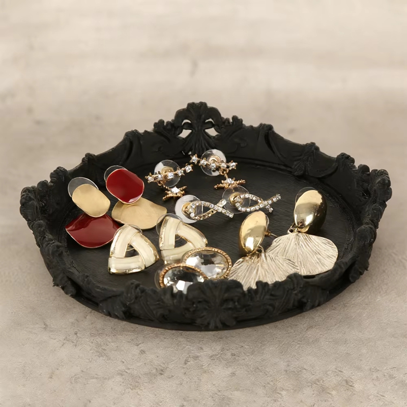 Baroque Gothic Carved Jewelry  - Vintage Home Textiles recensie en prijs